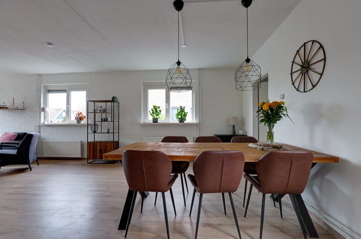 Photo 21 of Hoofdstraat 11