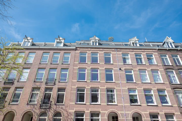 Foto 40 van Van Ostadestraat 11-E