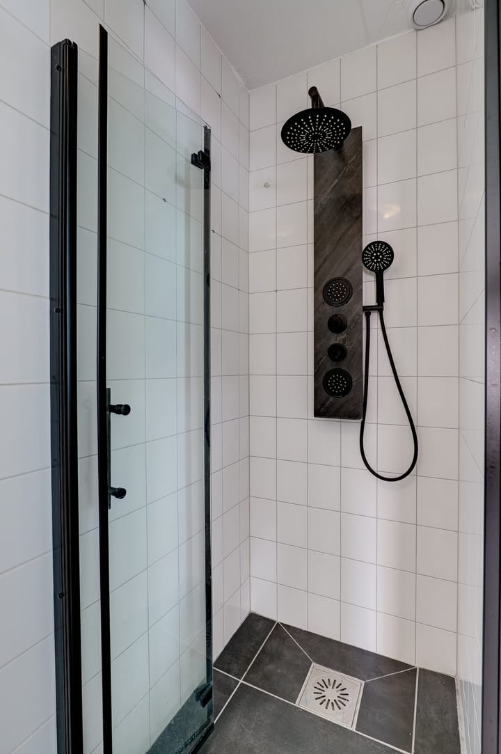 Photo 28 of Hoofdstraat 11