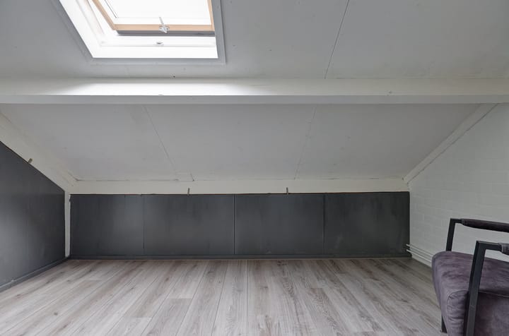 Photo 36 of Hoofdstraat 11