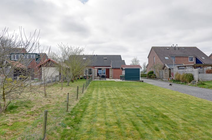 Photo 48 of Hoofdstraat 11