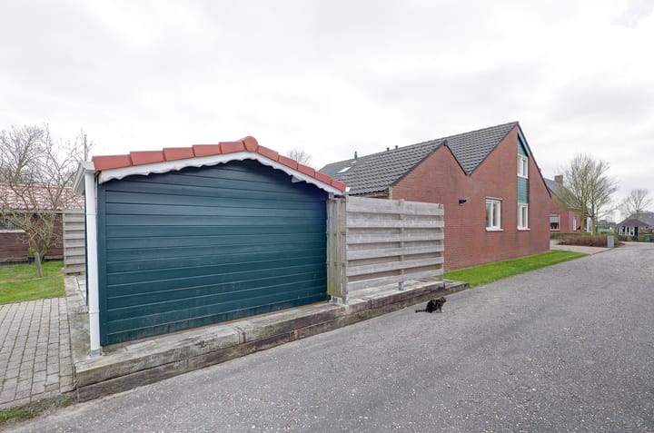 Photo 49 of Hoofdstraat 11