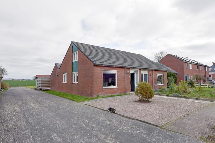 Photo 50 of Hoofdstraat 11