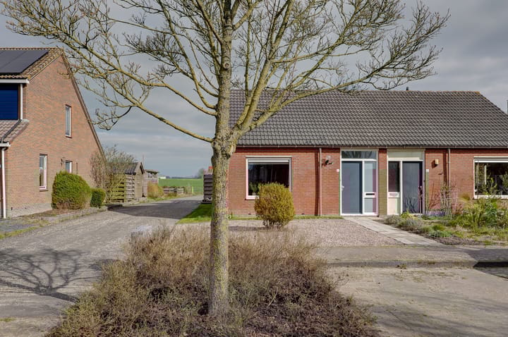 Photo 51 of Hoofdstraat 11