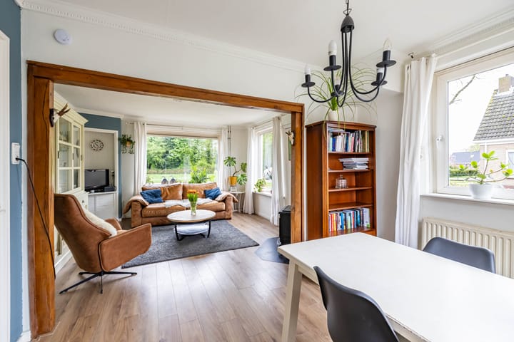 Foto 23 van Molenstraat 9