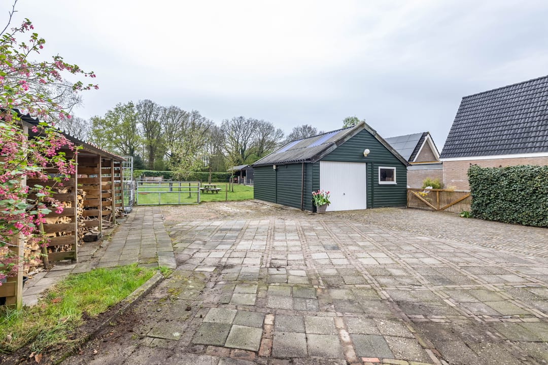 Photo 43 of Molenstraat 9