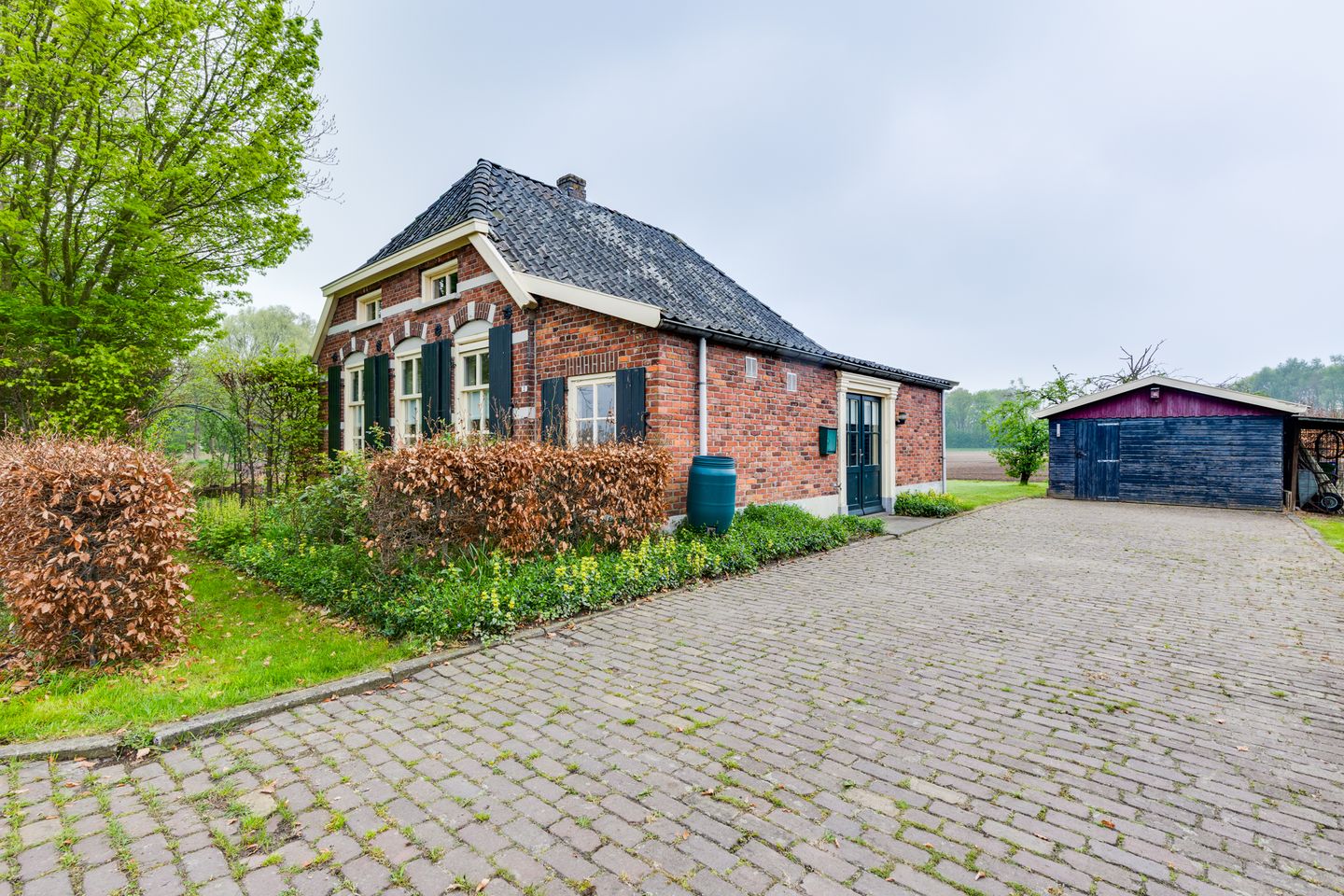 Foto 5 van Stationsweg 2