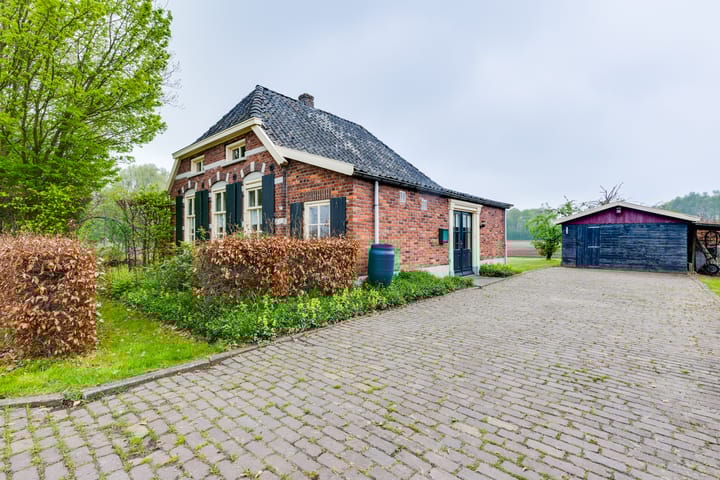 Foto 5 van Stationsweg 2