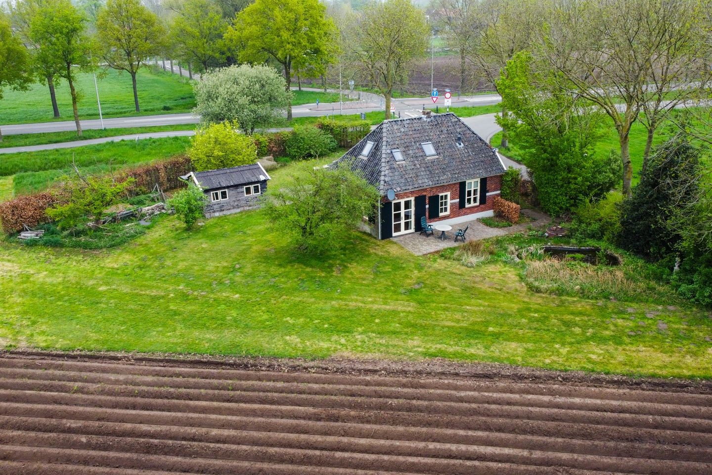 Foto 44 van Stationsweg 2