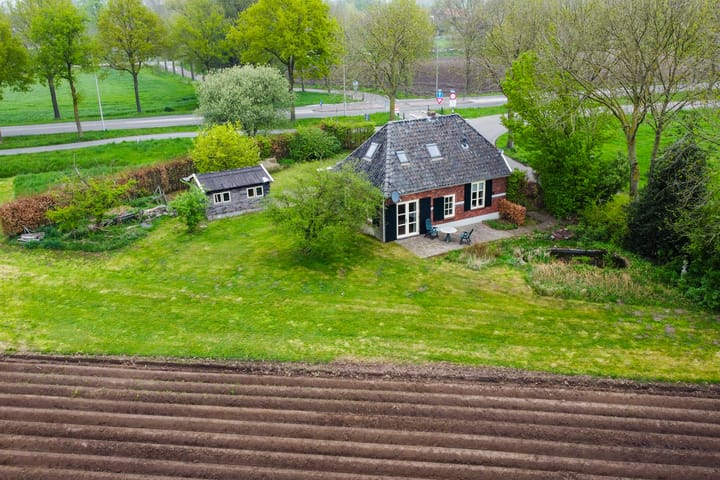 Foto 44 van Stationsweg 2