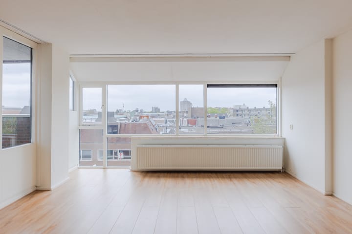 Foto 9 van Helfrichstraat 33