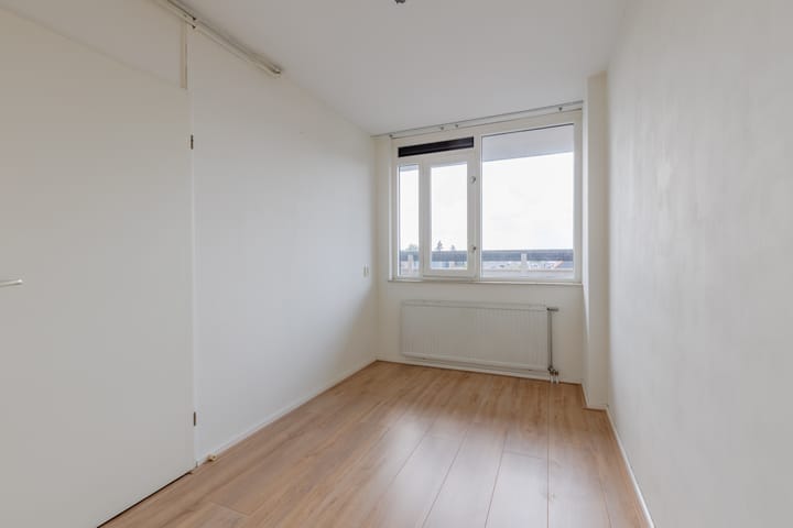 Foto 15 van Helfrichstraat 33