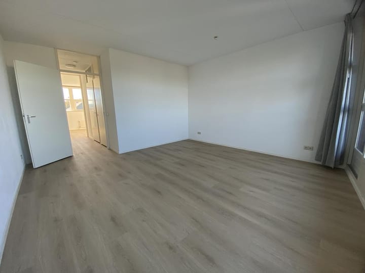 Foto 5 van Johan v Oldenbarneveltlaan 32