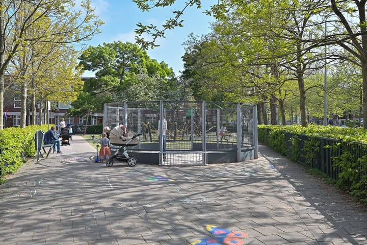 Photo 21 of Thorbeckelaan 11