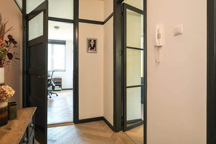 Photo 33 of Thorbeckelaan 11