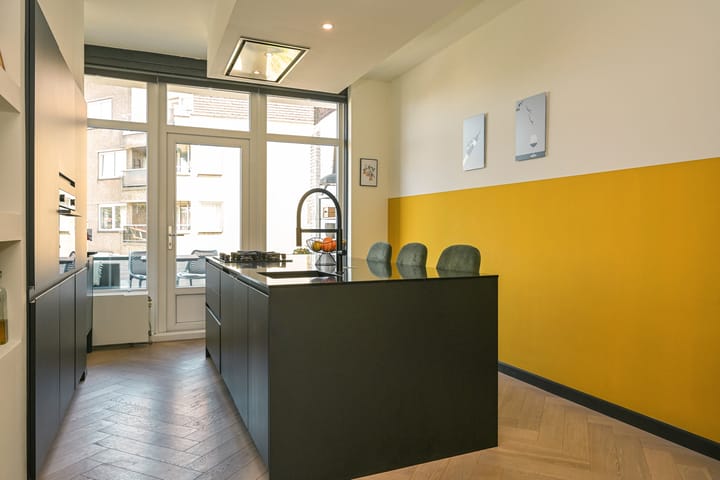 Photo 35 of Thorbeckelaan 11