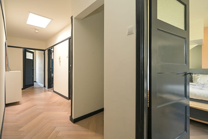 Photo 47 of Thorbeckelaan 11