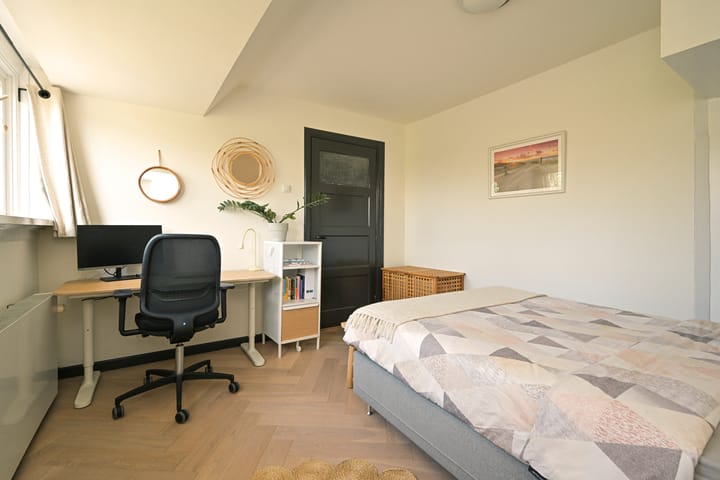 Photo 48 of Thorbeckelaan 11