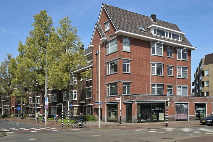 Photo 63 of Thorbeckelaan 11