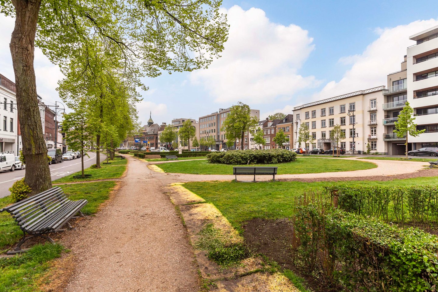 Bekijk foto 5 van Jansbinnensingel 14