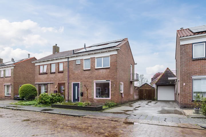 Foto 2 van Da Costastraat 14