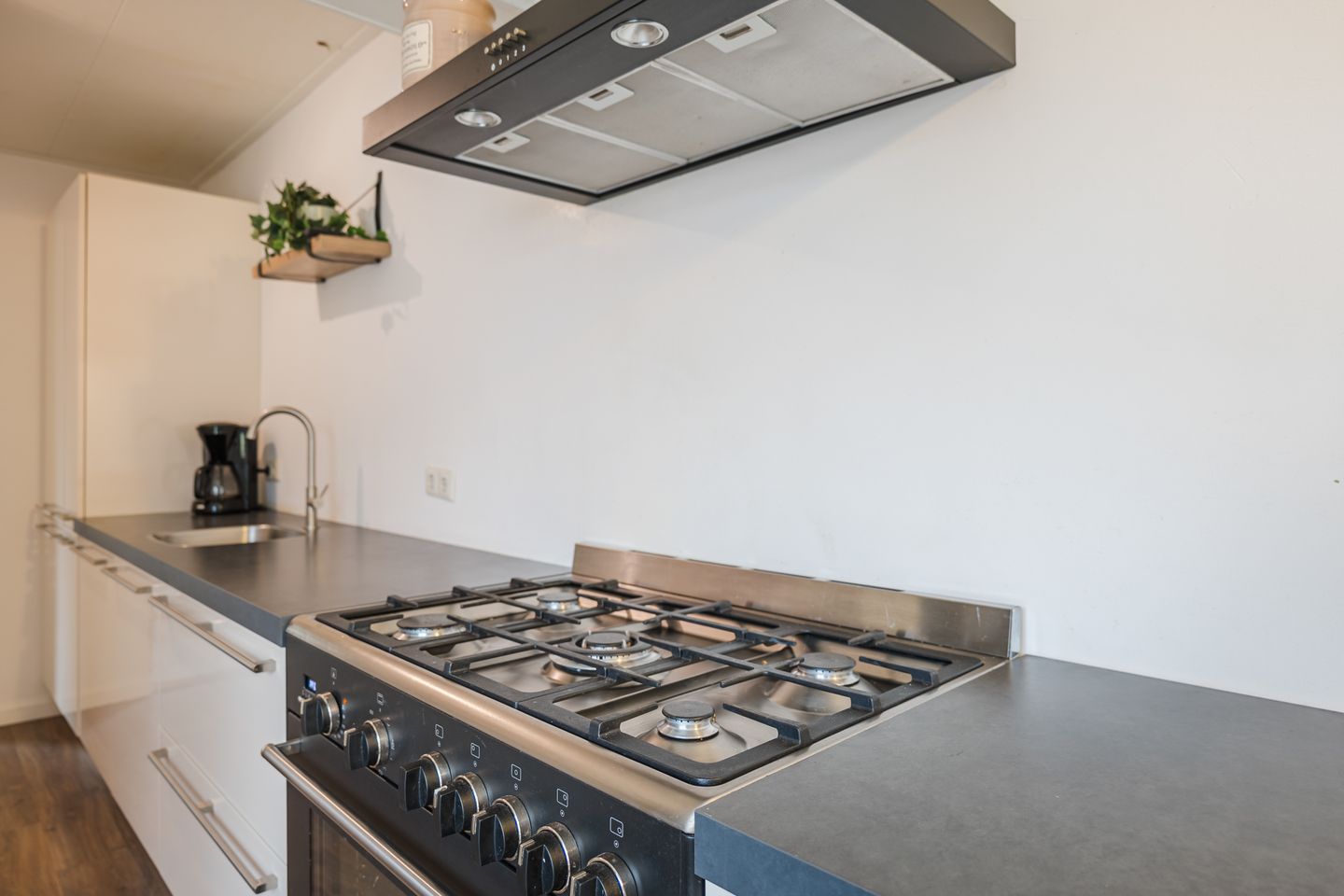 Foto 14 van Da Costastraat 14