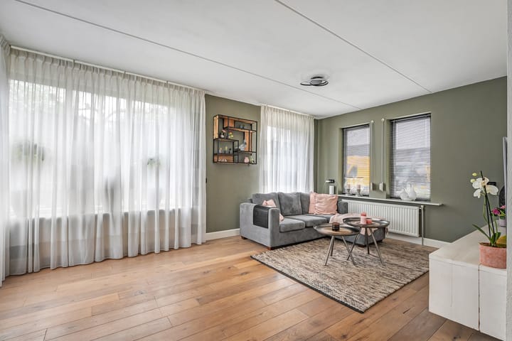 Photo 6 of Meester van Engbrinkstraat 34