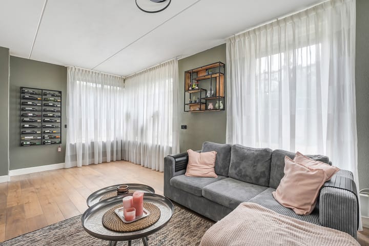 Photo 7 of Meester van Engbrinkstraat 34