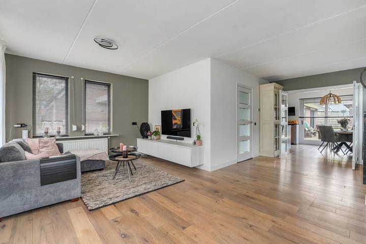 Photo 8 of Meester van Engbrinkstraat 34