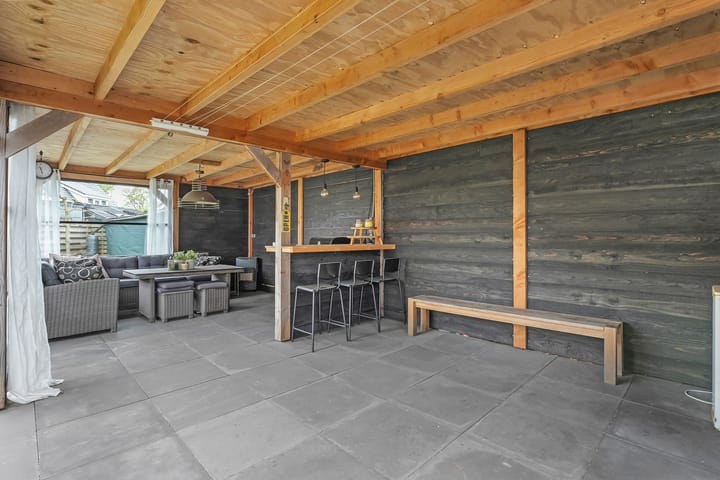 Photo 39 of Meester van Engbrinkstraat 34