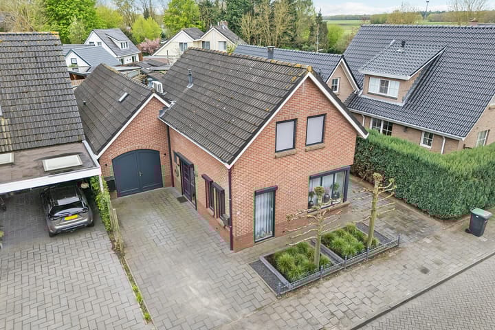 Photo 45 of Meester van Engbrinkstraat 34