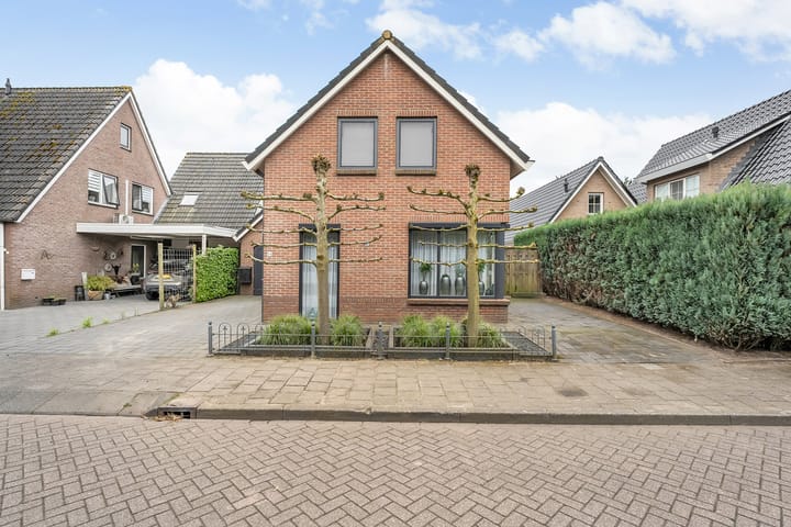 Photo 48 of Meester van Engbrinkstraat 34