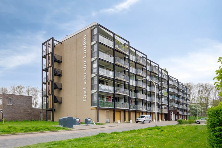 Foto 5 van Cort van der Lindenlaan 10