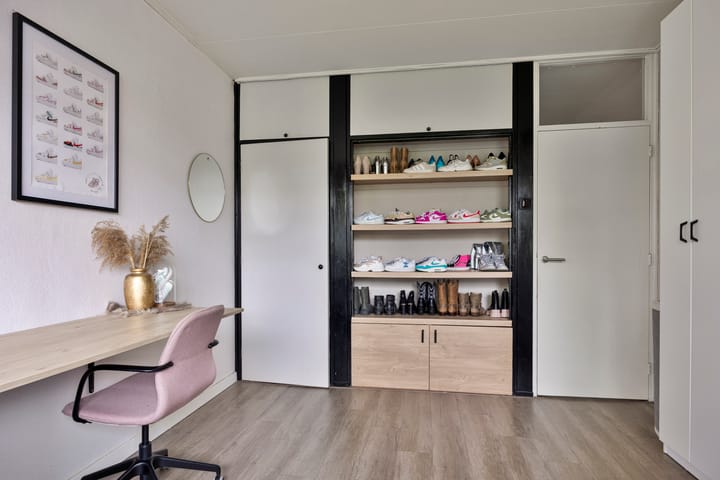 Photo 28 of Cort van der Lindenlaan 10