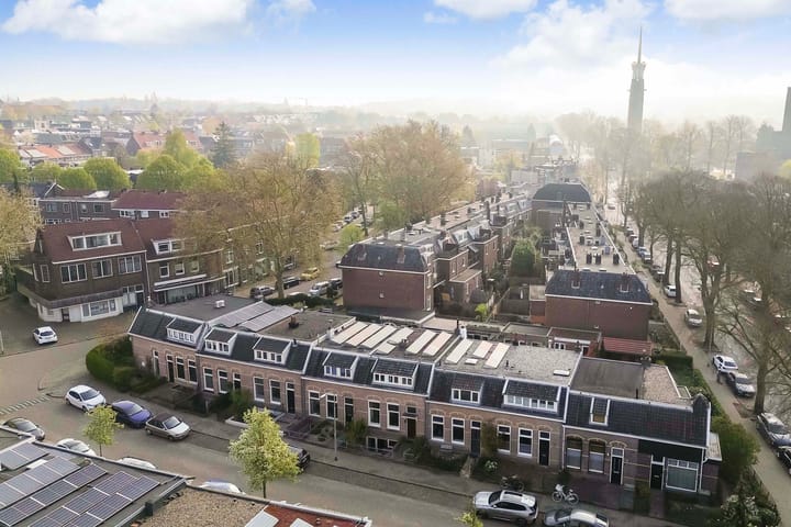 Photo 38 of Bergansiusstraat 13