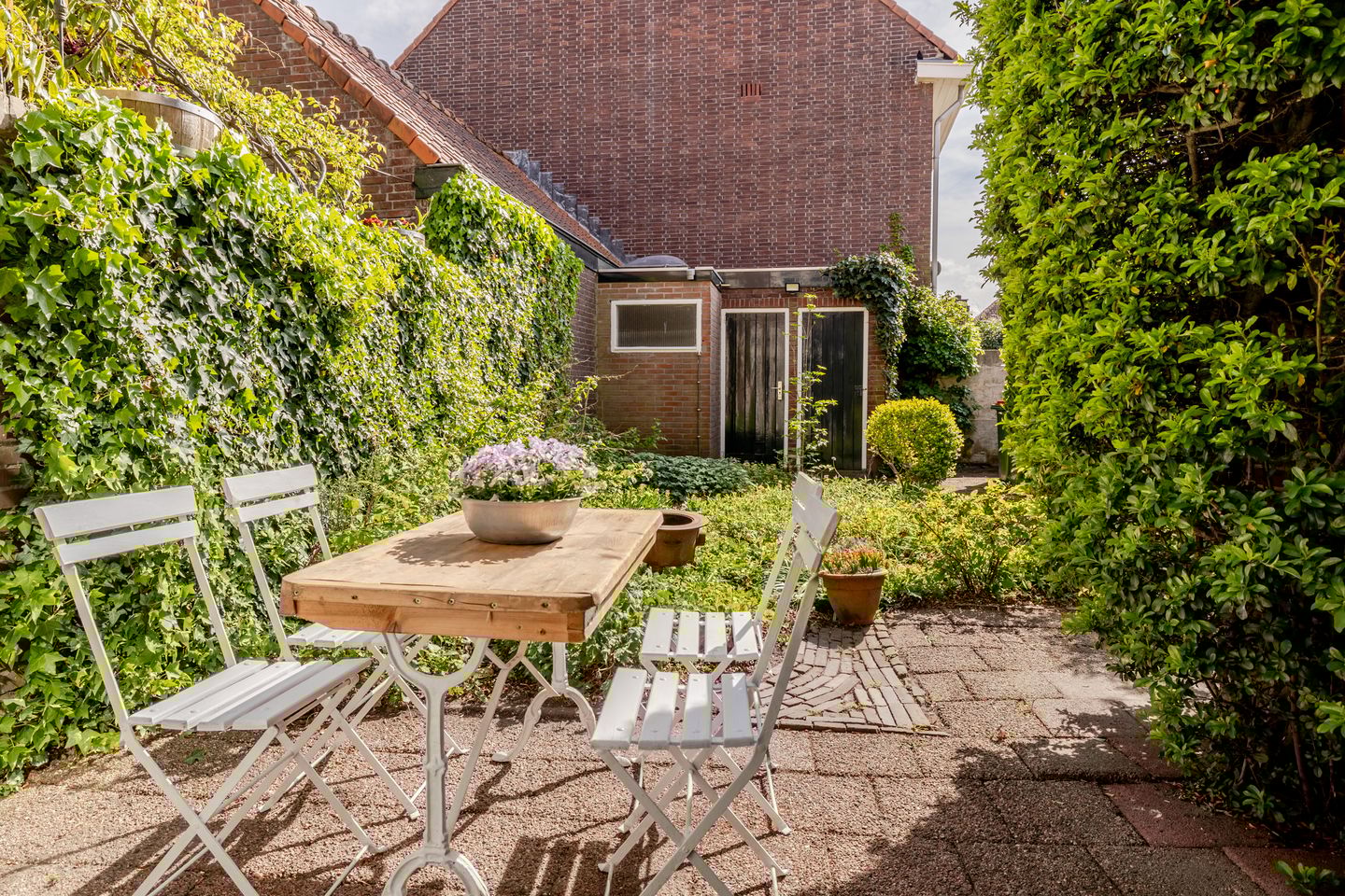 Foto 20 van Piet Avontuurstraat 46