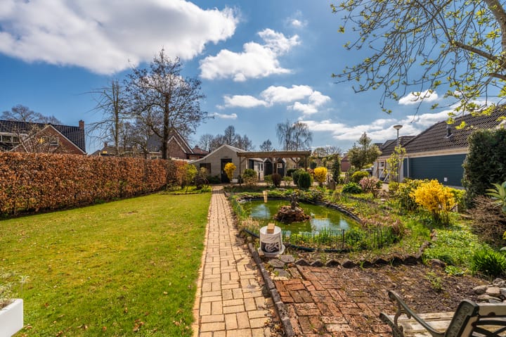 Foto 25 van Hoofdweg-Noord 17