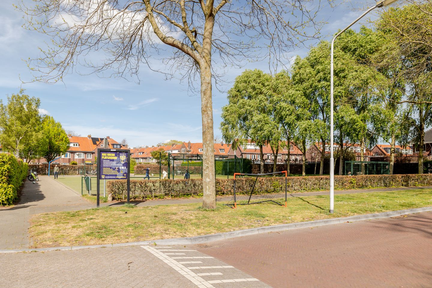 Foto 49 van Piet Avontuurstraat 46