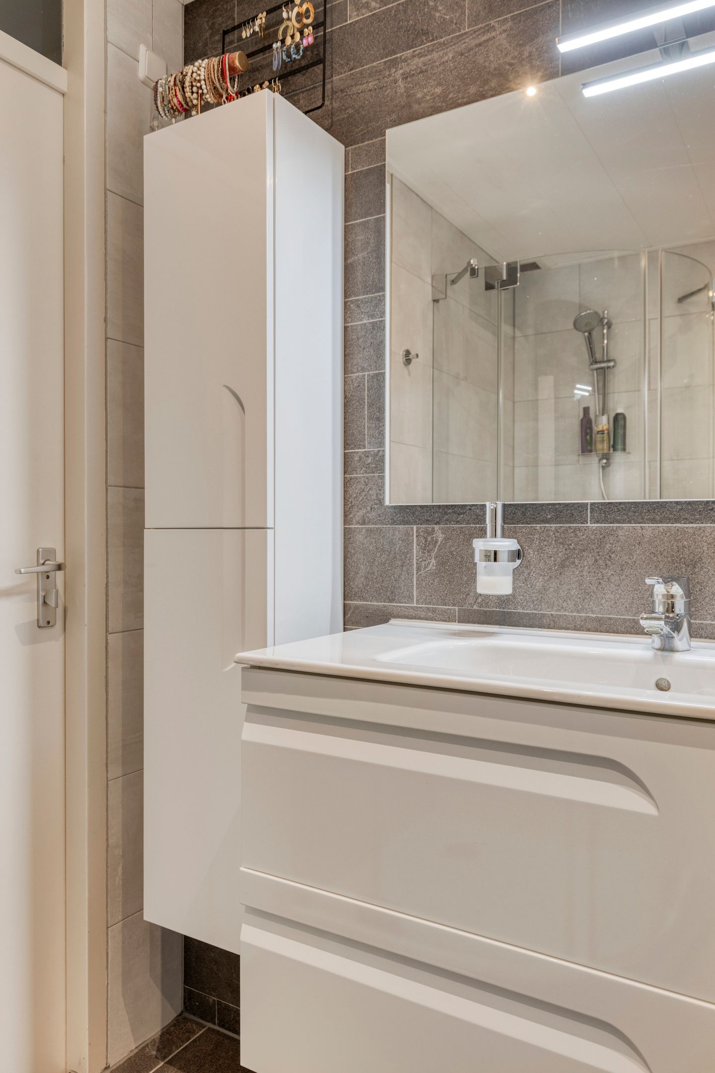 Foto 30 van Pashegge 114