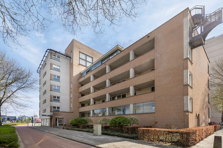 Foto 15 van Pettelaarseweg 623