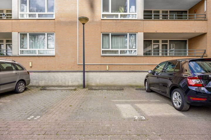 Foto 16 van Pettelaarseweg 623