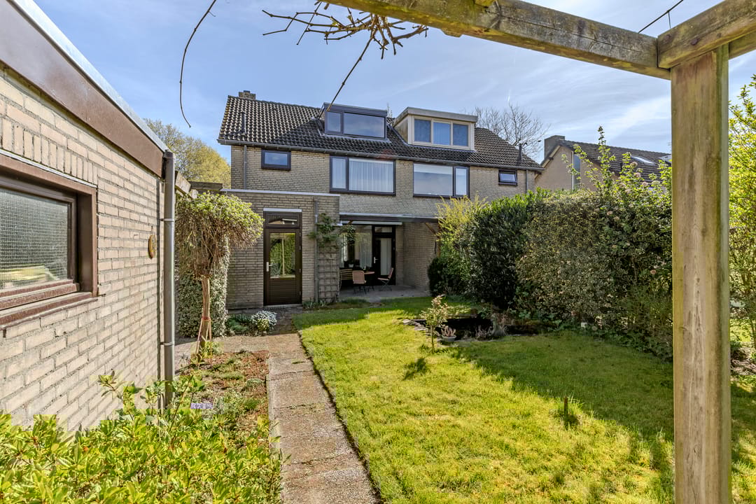 Photo 41 of Genovevadal 15