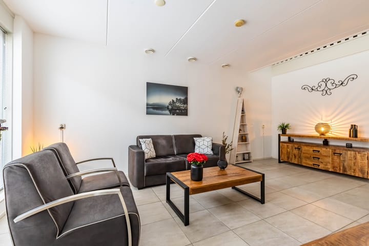 Foto 21 van 3e Vegelindwarsstraat 14