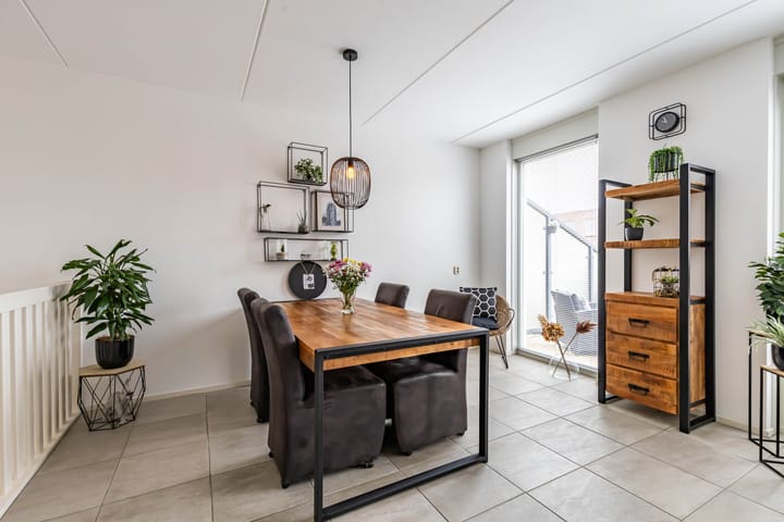 Foto 32 van 3e Vegelindwarsstraat 14