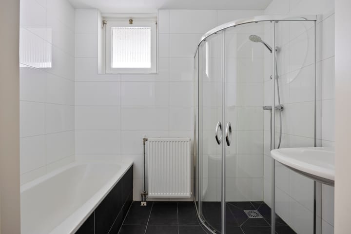 Foto 13 van Pettelaarseweg 635