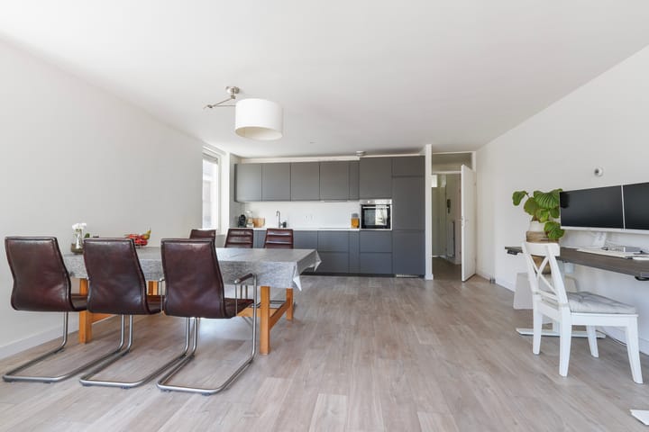 Foto 11 van Grotestraat 208-E