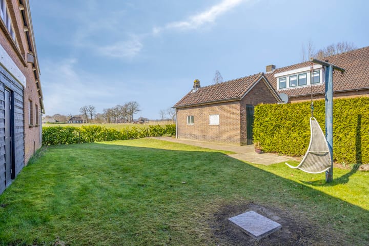 Photo 39 of Lankhorsterstraat 7