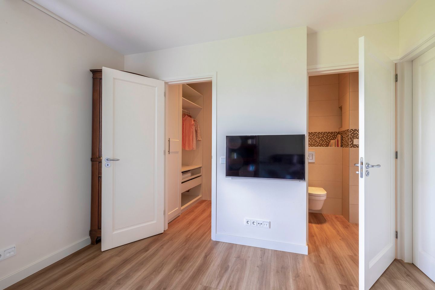 Photo 20 of Burgemeester Klinkhamerweg 67