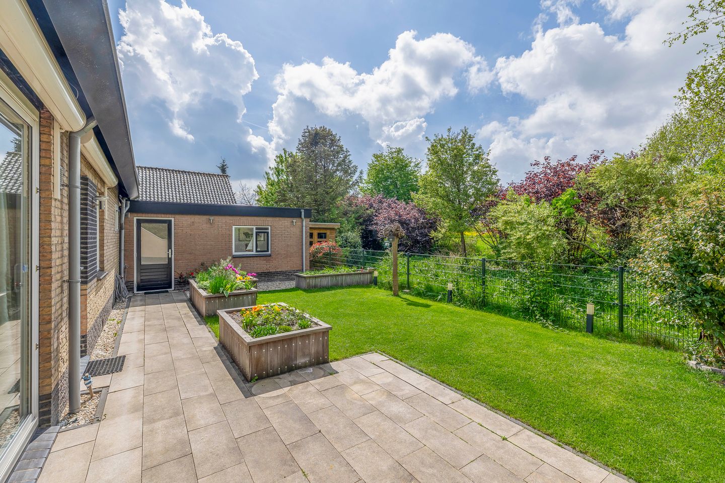 Photo 40 of Burgemeester Klinkhamerweg 67