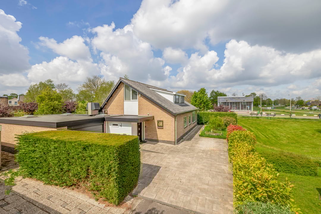 Photo 1 of Burgemeester Klinkhamerweg 67